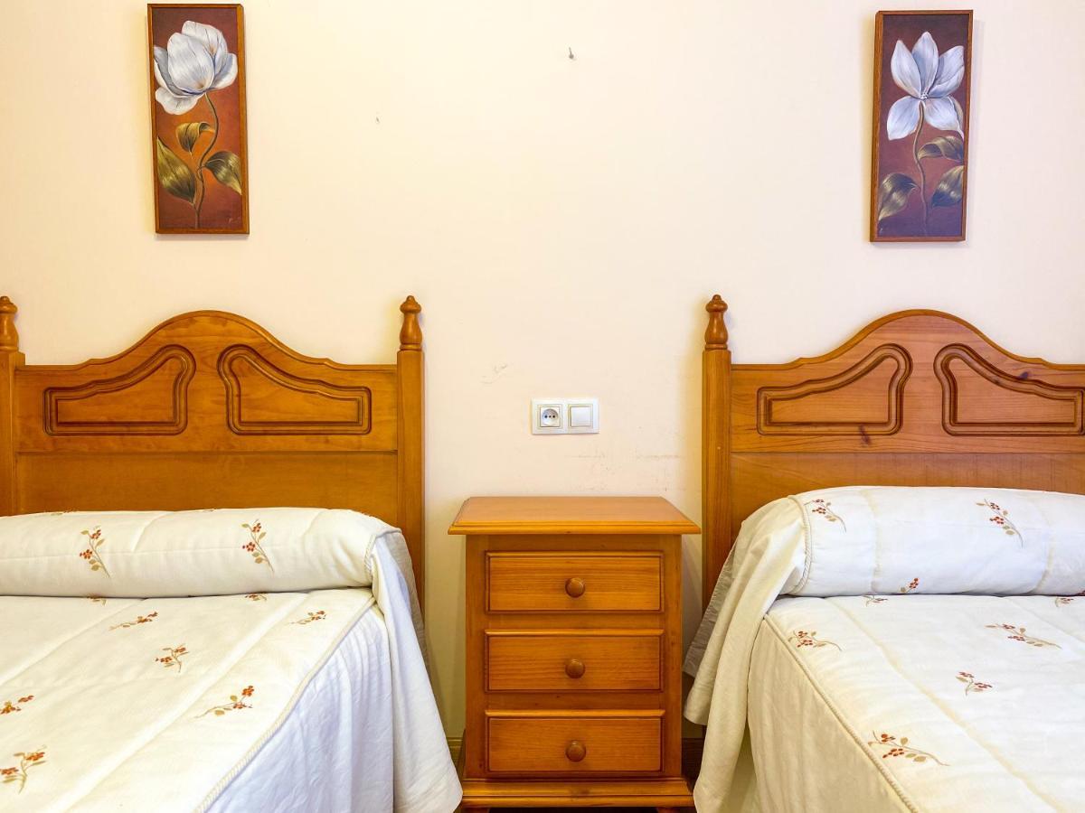 Vivienda Turistica Los Leones بيرلانغا دي دويرو المظهر الخارجي الصورة